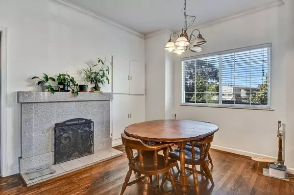 Oakland, CA 94601,2819 E 23rd ST