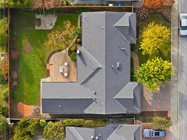 Mountain View, CA 94040,1747 Walnut DR