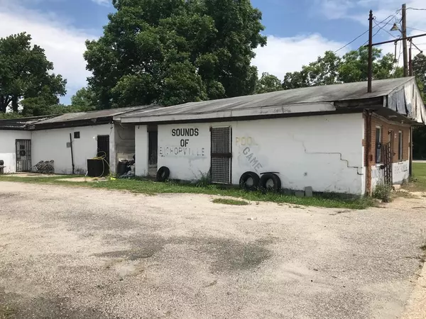 Bishopville, SC 29010,506 S Main ST Street
