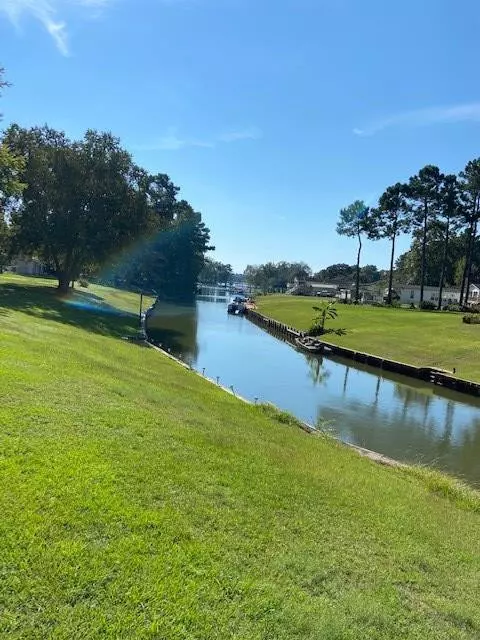 Summerton, SC 29148,1071 Mallard LN Lane