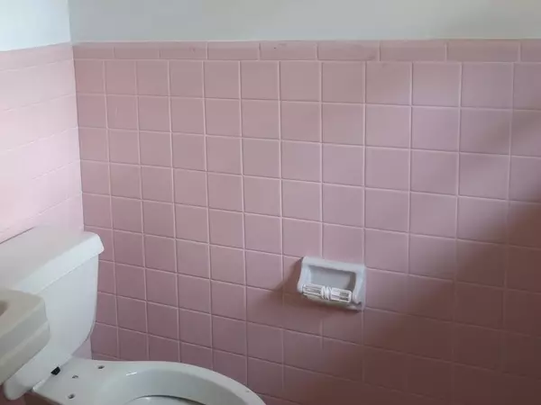 Holly Hill, SC 29059,523 Hesseman AVE Avenue