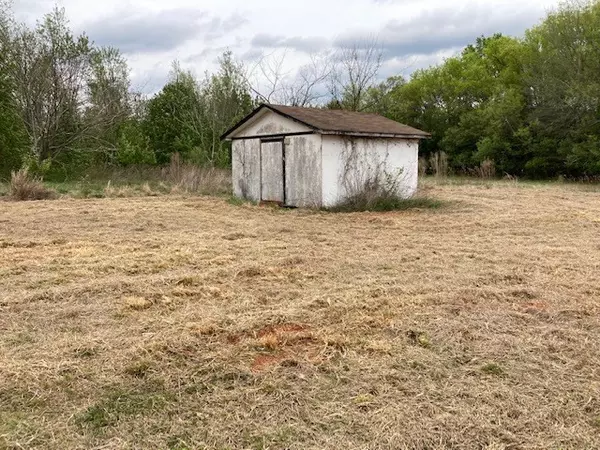 Wedgefield, SC 29168,1255 Gulledge CIR Circle