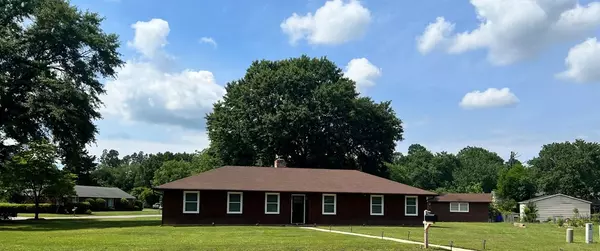 Sumter, SC 29154,5 Village CT Court