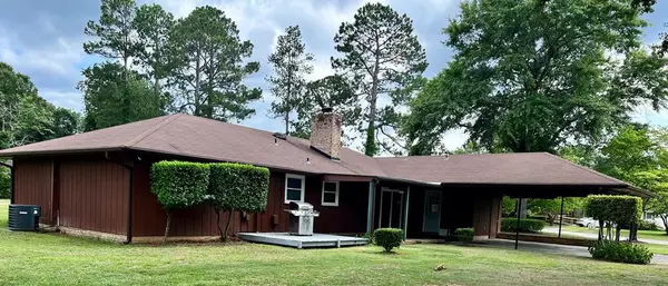 5 Village CT Court, Sumter, SC 29154