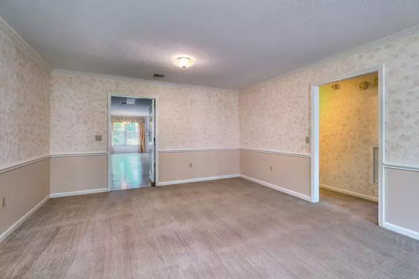 Sumter, SC 29150,321 W Calhoun ST Street