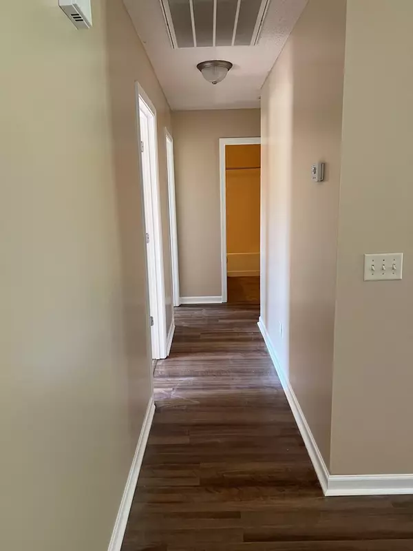 Dalzell, SC 29040,2815 Navigator CIR Circle