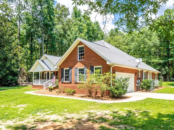 Dalzell, SC 29040,3855 Settlement