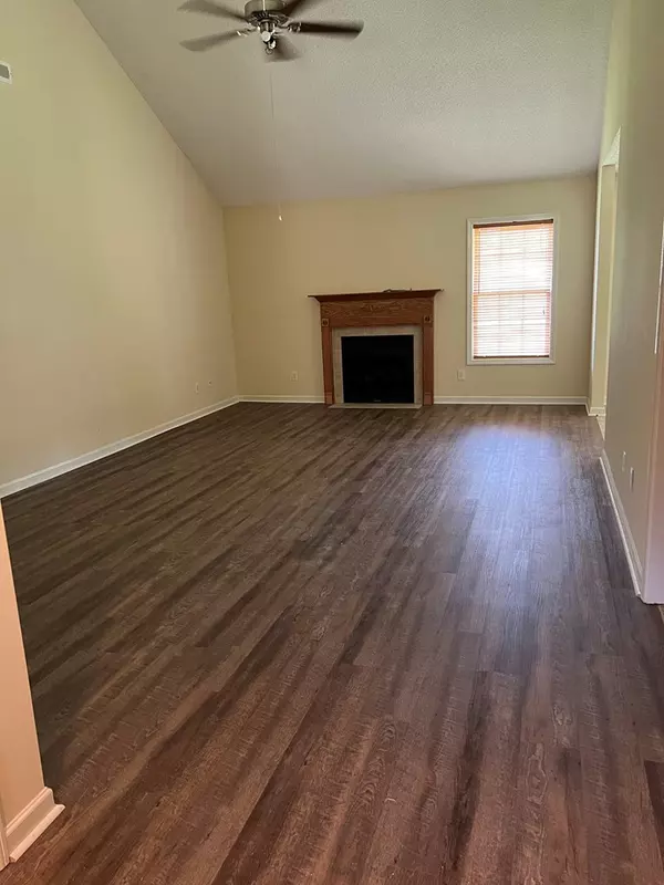 Sumter, SC 29154,3000 Foxcroft CIR Circle