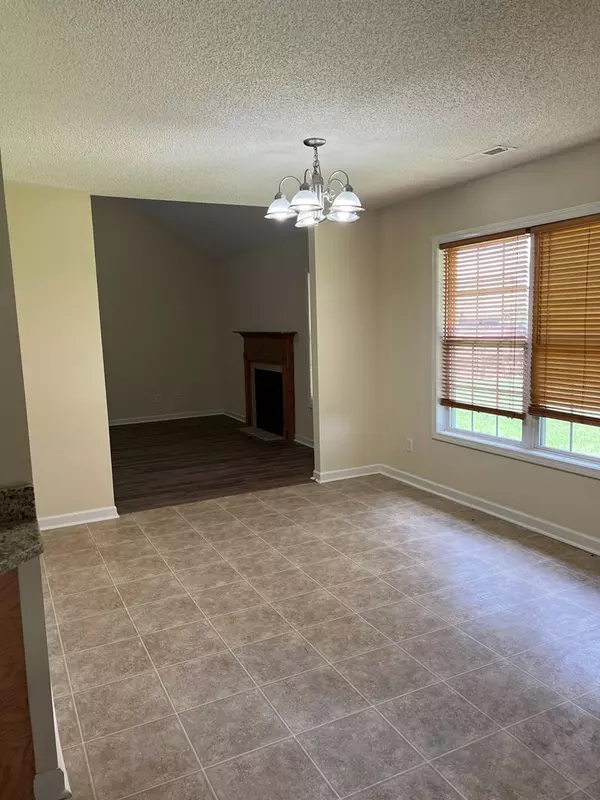 Sumter, SC 29154,3000 Foxcroft CIR Circle