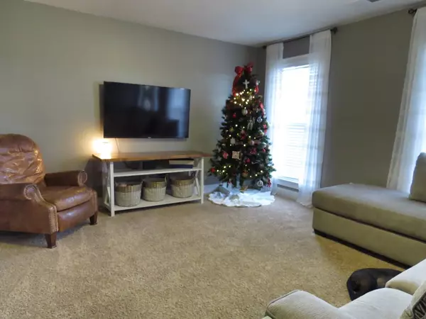 Dalzell, SC 29040,3190 Expedition DR Drive