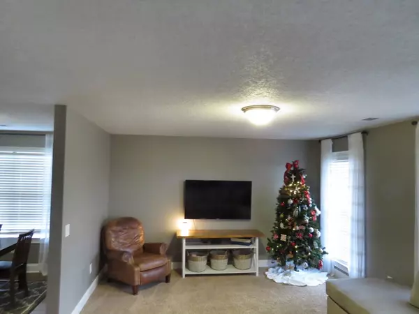 Dalzell, SC 29040,3190 Expedition DR Drive