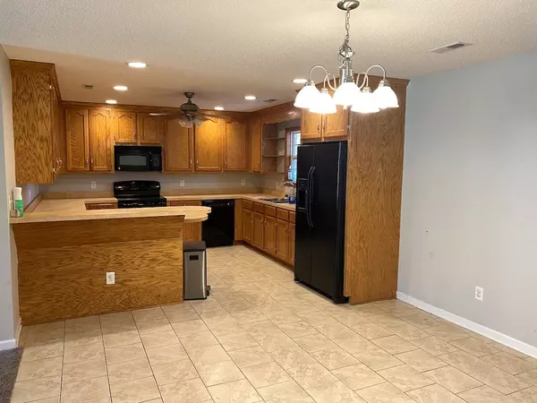 Sumter, SC 29154,936 Cadbury ST Street