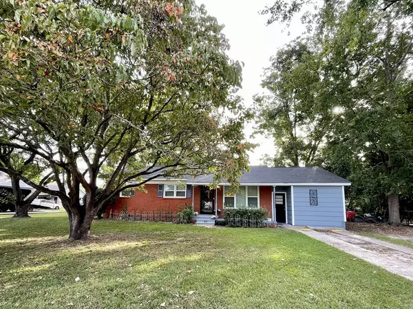 Sumter, SC 29154,863 Watts DR Drive