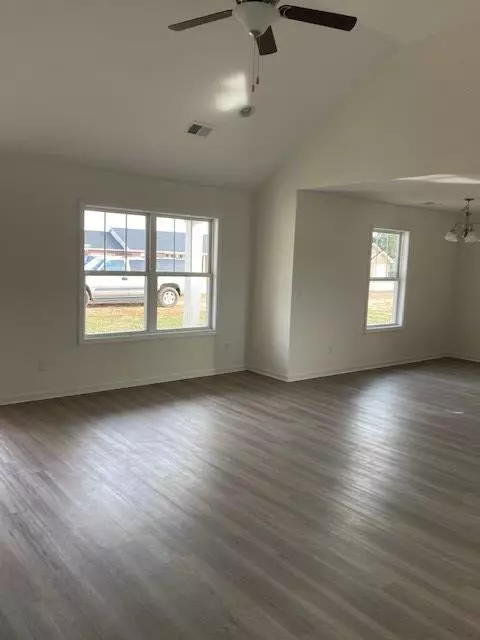 Dalzell, SC 29040,3480 Black River RD Road