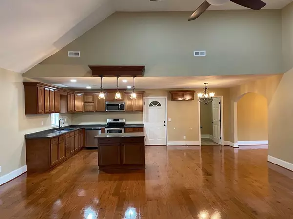 Sumter, SC 29150,260 Country Springs DR Drive