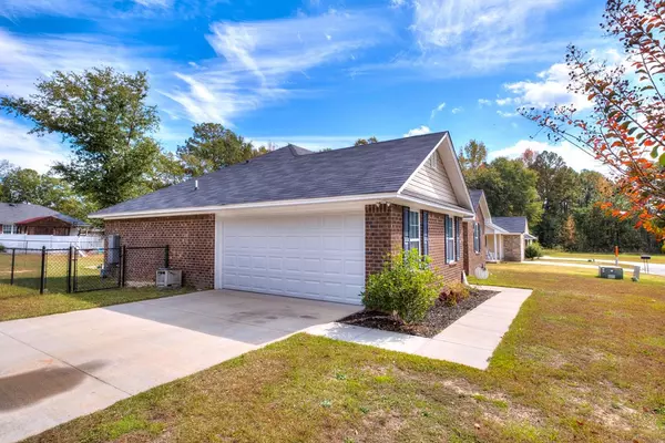 Sumter, SC 29154,80 Galahad LN Lane