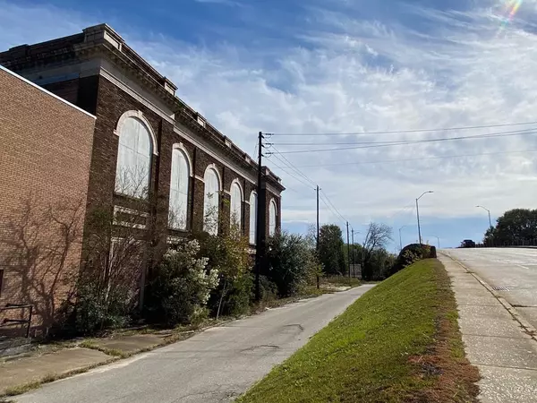 303 S Main ST Street, Sumter, SC 29150