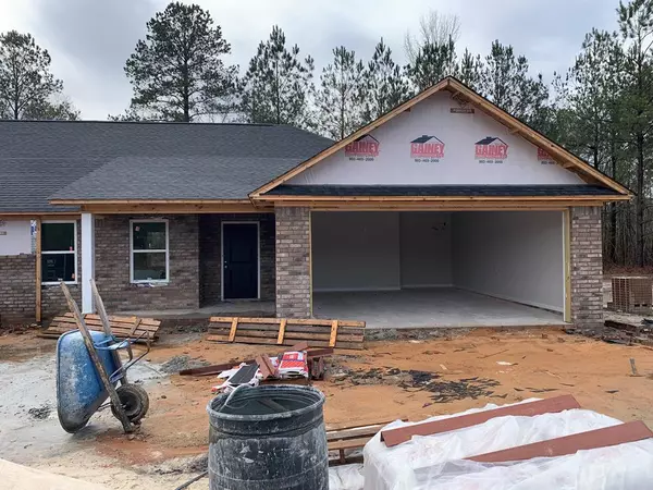 24 Lexington CT Court, Sumter, SC 29154