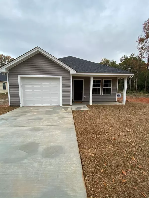 20 Milton RD Road, Sumter, SC 29150