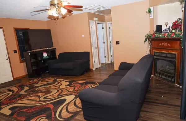 Sumter, SC 29154,806 Club LN Lane