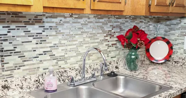 Sumter, SC 29154,806 Club LN Lane