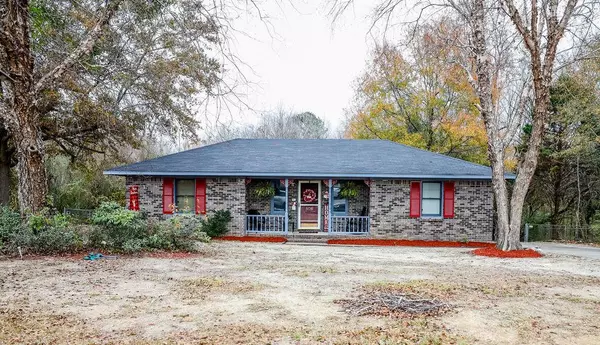 806 Club LN Lane, Sumter, SC 29154