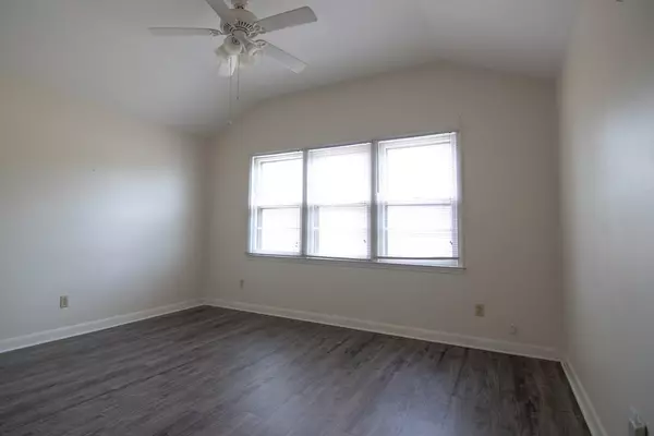 Dalzell, SC 29040,3610 Camden HWY Highway