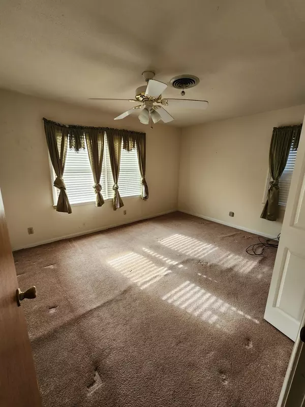 Sumter, SC 29154,4300 N Lake Cherryvale