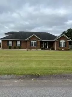 3230 Deer Track CIR Circle, Dalzell, SC 29040