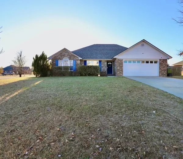 60 Vinca CT Court, Sumter, SC 29154