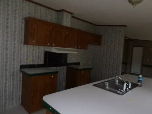 Wedgefield, SC 29168,5860 Wessex DR Drive