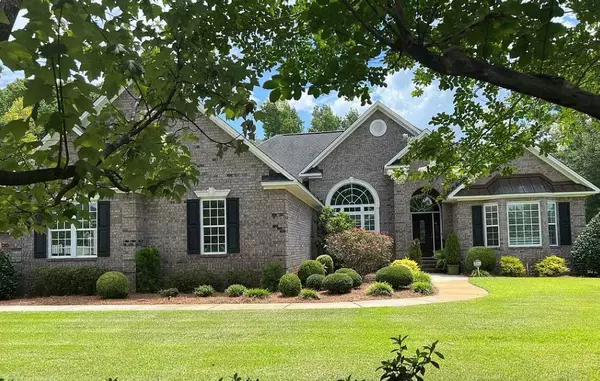 775 Breezy Bay LN Lane, Sumter, SC 29154