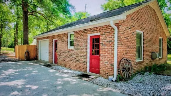 Camden, SC 29020,1923 Springdale DR Drive