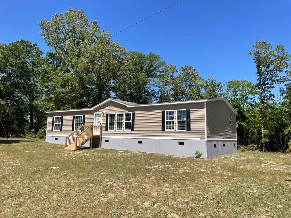 Sumter, SC 29154,2375 Walter Conyers LN Lane