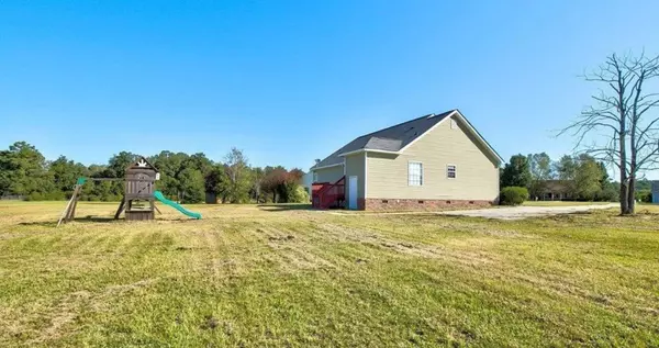 Camden, SC 29020,15 Sterling Green CT Court