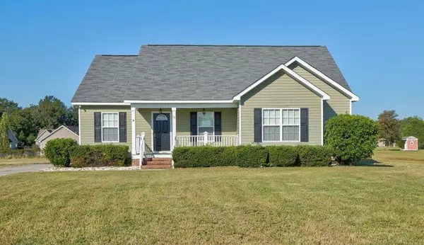 15 Sterling Green CT Court, Camden, SC 29020