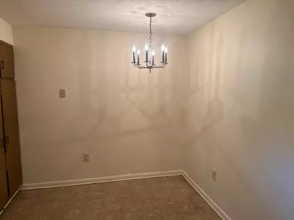 Sumter, SC 29150,251 Rast Ground Level