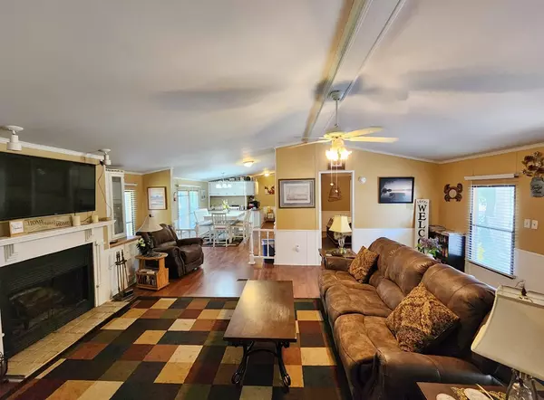 Summerton, SC 29148,2010 Lake Marion Shores RD Road