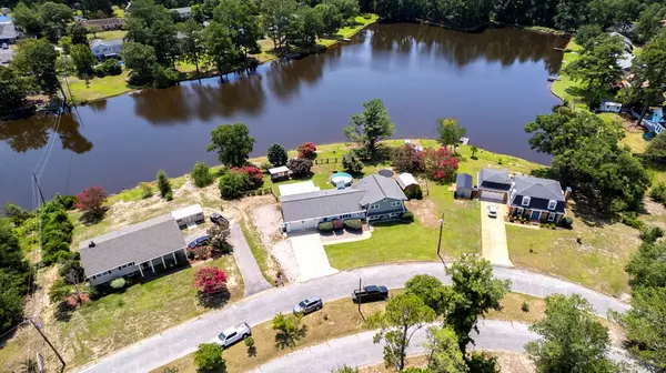 Camden, SC 29020,105 Leonard CIR Circle