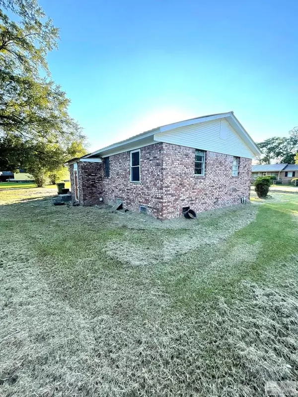 Bishopville, SC 29010,530 James ST Street