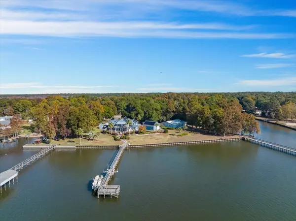 Summerton, SC 29148,1076 Davis DR Drive