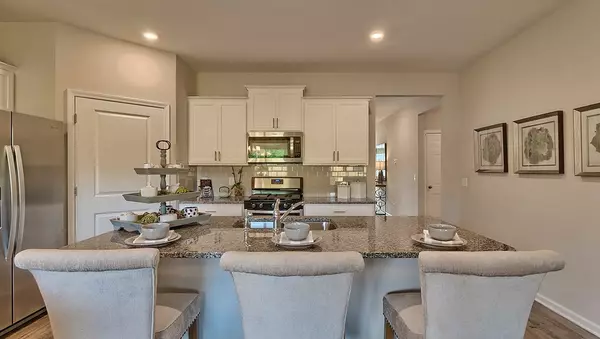 Dalzell, SC 29153,1837 Wildhorse