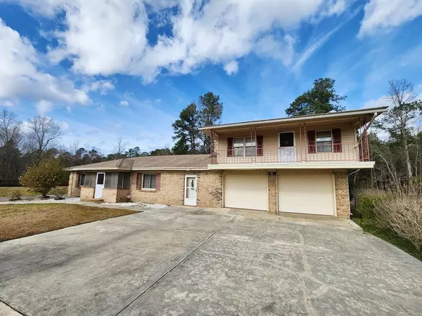 Eutawville, SC 29048,314 Carribell RD Road