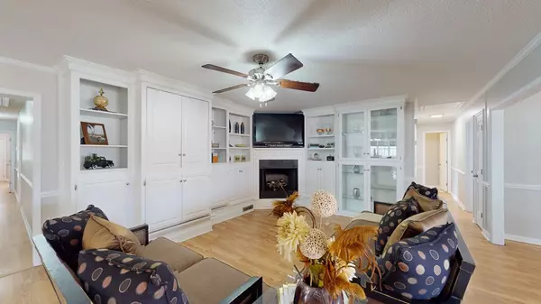 Pinewood, SC 29125,210 E Fulton ST Street