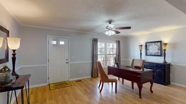 Pinewood, SC 29125,210 E Fulton ST Street