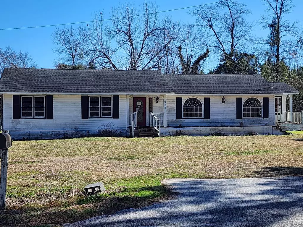 Lake City, SC 29560,372 Moore RD Road