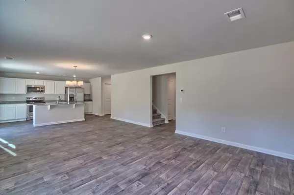 Dalzell, SC 29040,5164 Benenhaley RD Road