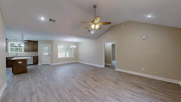 Dalzell, SC 29040,5170 Ridge ST Street