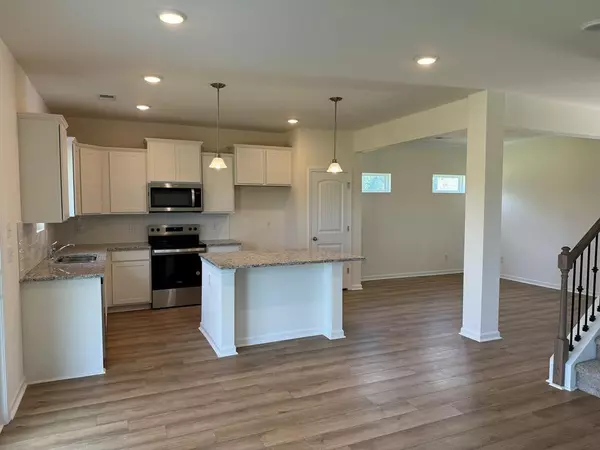 Dalzell, SC 29040,6955 Depass ST Street