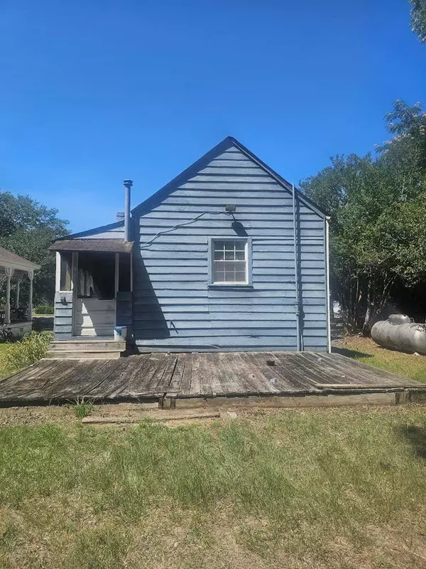 Elloree, SC 29047,6515 Old Number Six HWY Highway